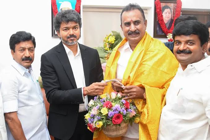 "ஆட்சியும் மாறும்! காட்சிகளும் மாறும்!" – கரூர் கூட்டத்தில் முதல்வர் விஜய்யின் பேச்சுக்கு திமுகவினர் கடும் கண்டனம்!