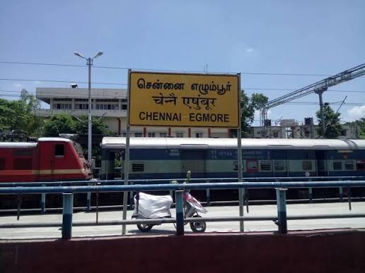 பயணிகள் நெரிசலைச் சமாளிக்கத் தெற்கு ரயில்வே அதிரடி - 8 சிறப்பு ரயில்களின் சேவை மேலும் நீட்டிப்பு!