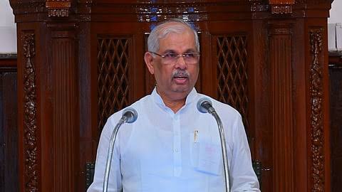 குதிரை பேர விவகாரம்: தவெக அரசுக்கு ஆளுநர் மீண்டும் கெடு? – நீதிமன்றத்தை நாட திமுக முடிவு!