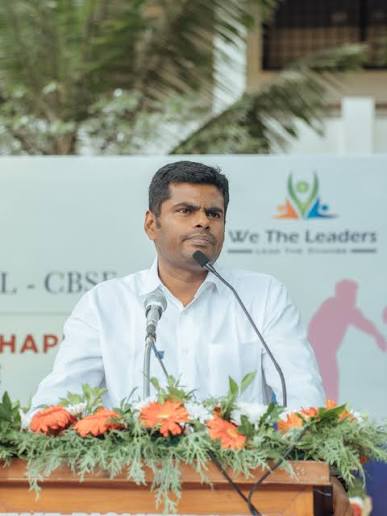 கட்சியாக மாறுவதில் தாமதமா? அண்ணாமலையின் 'வீ தி லீடர்ஸ்' இயக்கத்தில் எழும் சலசலப்புகளும் தொண்டர்களின் நிலையும்!
