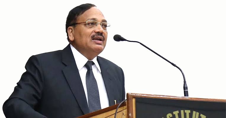 “எங்கள் நேரத்தை வீணடிக்காதீர்கள்.. போராட்ட வீடியோக்களை பார்க்க நேரமில்லை!”: வழக்கறிஞருக்கு உச்சநீதிமன்ற தலைமை நீதிபதி சூர்யகாந்த் அதிரடி பதில்