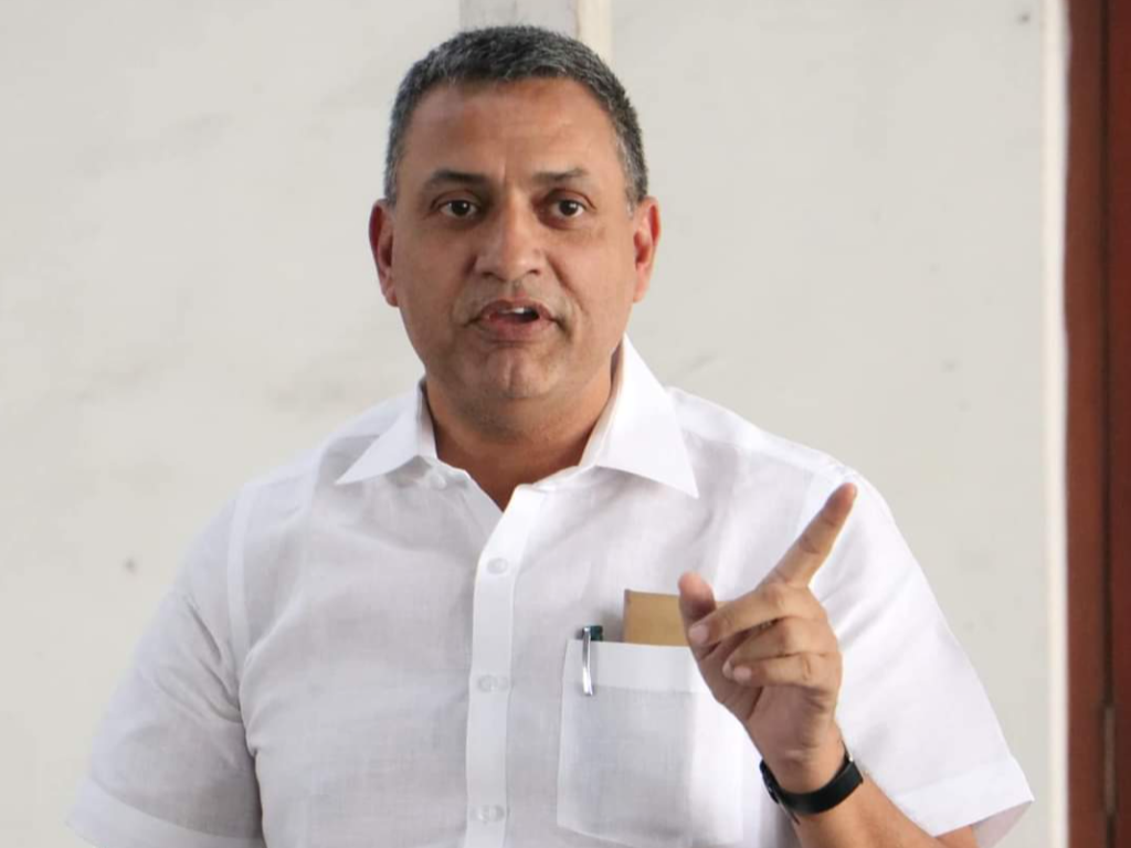 அயோத்தி ராமர் கோவில் நிதி முறைகேடு: சிபிஐ விசாரணை கோரி உச்ச நீதிமன்றத்தில் ஆர்.ஜே.டி. எம்.பி. மனுத் தாக்கல்!