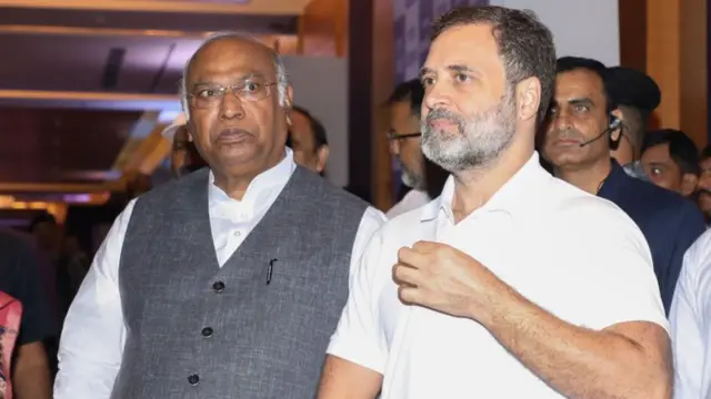 திமுகவைச் சீண்டும் காங்கிரஸ்; டபுள் கேம் ஆடும் கூட்டணிகள் – தலித் முழக்கமும் தமிழக அரசியலின் திசைவழியும்!