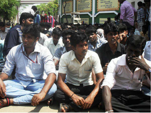 திராவிடர் கழகத் தொண்டர்கள் என்ன தீவிரவாதிகளா? – சட்டமன்றத்தில் தமீமுன் அன்சாரி காரசாரம்!