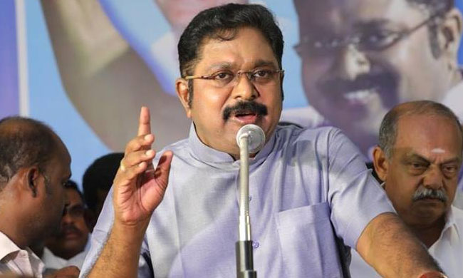 மாநகரப் பேருந்து நடத்துனர்கள் ஒப்பந்த நியமனம்: உ.பி. நிறுவனத்திற்கு அனுமதி அளித்த தவெக அரசுக்குக் கடும் கண்டனம்!