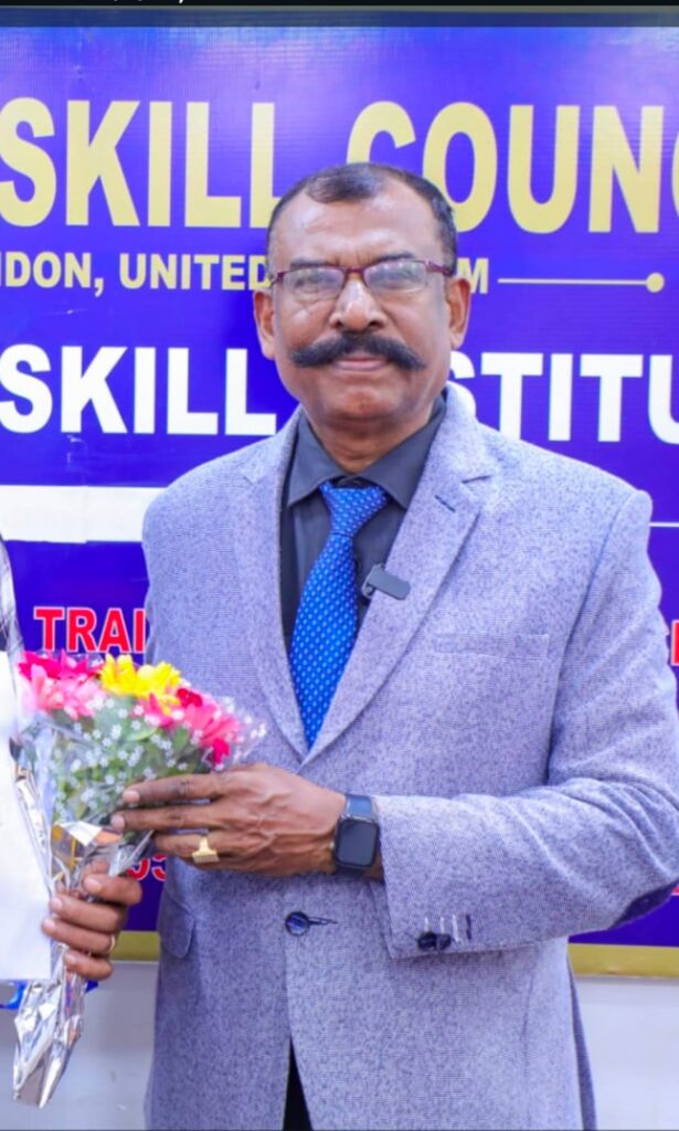 ஐரோப்பாவில் வேலை தருவதாக ரூ.12 கோடி மோசடி செய்த முன்னாள் போலீஸ் காவலர் - மத்திய குற்றப்பிரிவு விசாரணைக்கு பாதிக்கப்பட்டவர்கள் கோரிக்கை