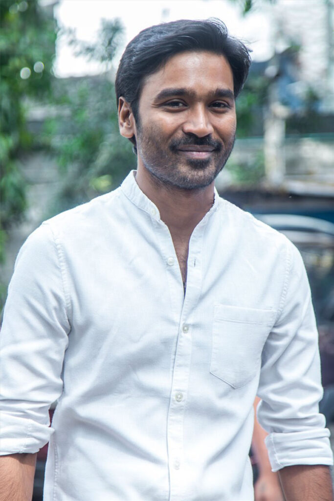 ரசிகர் மன்றப் பணிகளைத் தீவிரப்படுத்தும் நடிகர் தனுஷ்: மாவட்ட வாரியாக புதிய நிர்வாகிகள் நியமனம்!