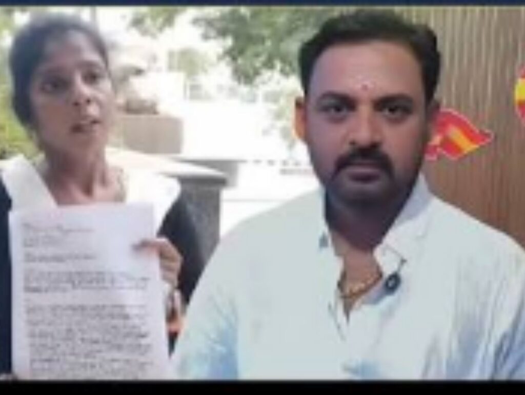 ராணிப்பேட்டை மேற்கு மாவட்ட தவெக செயலாளர் மீது பாலியல் குற்றச்சாட்டு: நடவடிக்கை கோரி சென்னை டிஜிபி அலுவலகம் முன்பு பெண் தர்ணா!
