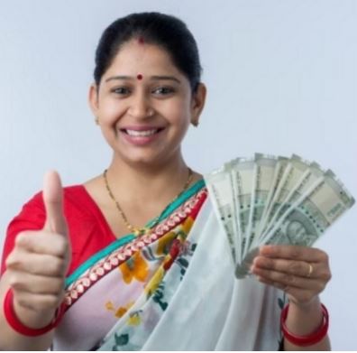 “வாக்குறுதி ஒன்று... செயல் வேறு!” — தவெக அரசை கடுமையாகச் சாடும் எதிர்க்கட்சிகள்!