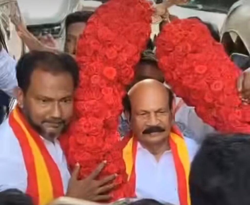 பெரம்பூரில் அதிர்ச்சி: உயர்நீதிமன்ற வழக்கறிஞர் மீது கொளத்தூர் தவெக எம்.எல்.ஏ ஆதரவாளர் தாக்குதல்!
