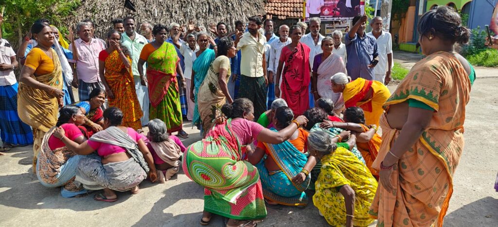 கீரிமேட்டை தனி வருவாய் கிராமமாக அறிவிக்கக் கோரி பொதுமக்கள் ஒப்பாரி வைத்து நூதன போராட்டம்!