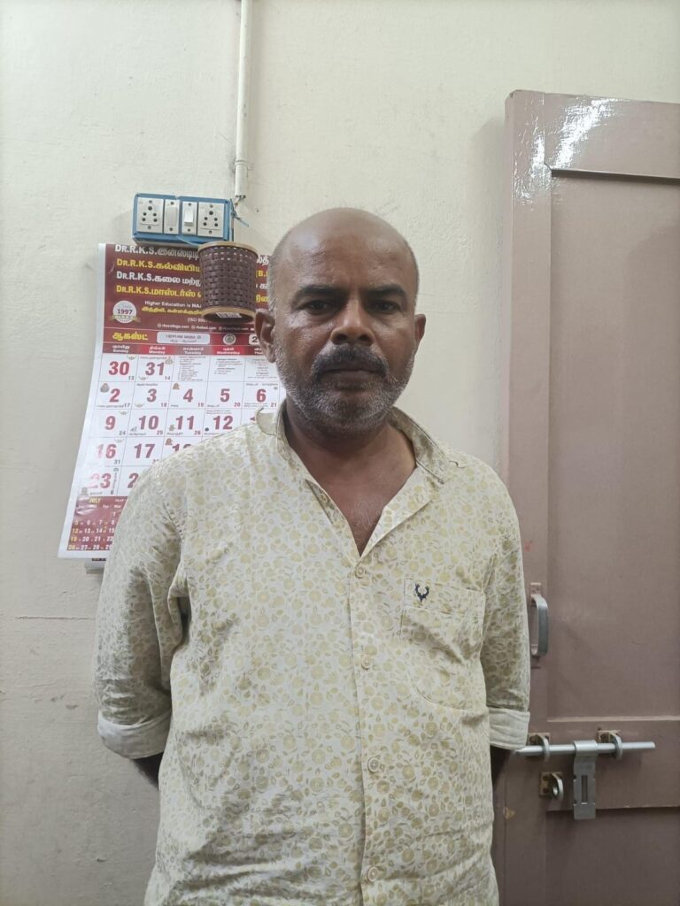 சங்கராபுரம் அருகே சீலை உடைத்து ரொக்கம், லேப்டாப் திருடிய மெடிக்கல் உரிமையாளர் கைது!