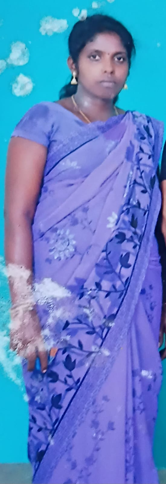 கன்னியாகுமரியில் பெரும் அதிர்ச்சி: நகைத் திருடனைப் பிடித்துக் கொடுத்தும் நடவடிக்கை இல்லை! காவல்துறையின் அலட்சியத்தால் குடும்பத்துடன் தற்கொலை முடிவெடுத்த ஏழைப் பெண் கண்ணீர் கதறல்