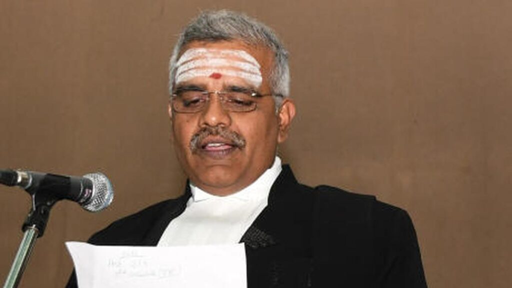 "வழிபாட்டு உரிமை என்பது மதச் சலுகை அல்ல, அது அடிப்படை உரிமை": சென்னை உயர் நீதிமன்ற நீதிபதி ஆனந்த் வெங்கடேசன் முழக்கம்