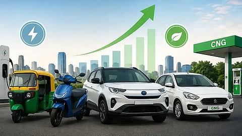 பெட்ரோல், டீசலுக்கு பை பை! - இந்தியாவில் எகிறிய மின்சார வாகன விற்பனை: மிரளவைக்கும் புள்ளிவிவரம்! 