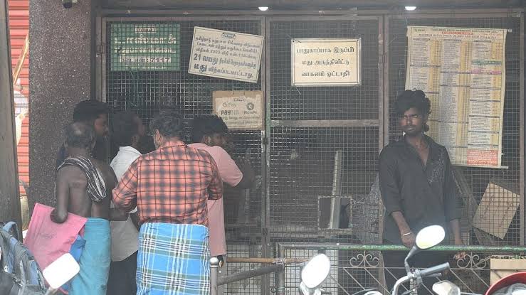 ஆன்லைன் மது முன்பதிவில் பெரும் குளறுபடி? பண இழப்பால் தவிக்கும் மதுப்பிரியர்கள்... தீர்வுதான் என்ன?