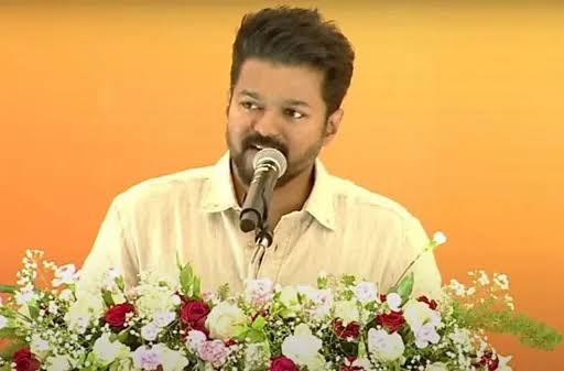 விஜய் அரசின் 100 நாள் ஆட்சி: 'வெளிப்படைத்தன்மை குறைவு' என மூத்த பத்திரிகையாளர் மணி விமர்சனம்