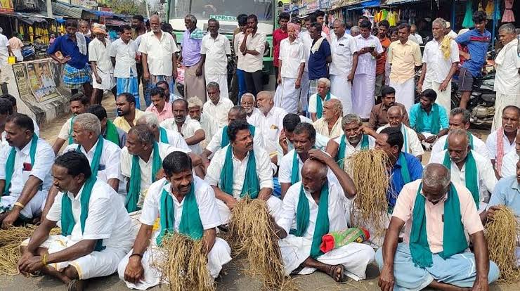 நீர் தேடி அலையும் டெல்டா... மக்களை ஏமாற்றும் திறனற்ற ஆட்சி! தஞ்சையில் வெடித்த விவசாயிகளின் ஆவேசக் கண்டனம்!"
