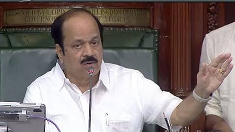 “பொறுப்பு அமைச்சர்கள் இருக்காங்க!”... “ஒரு நாளில் எதுவும் மாறாது!” — பேரவையில் செங்கோட்டையன் vs எடப்பாடி பழனிசாமி அனல் பறந்த விவாதம்!