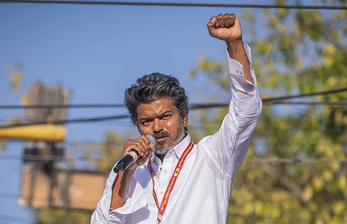"அந்த ஒரு வார்த்தை.. சோலியை முடிச்சிருச்சு!": விஜய்யை சுற்றும் 'மை டியர் குட்டீஸ்' விவகாரம்! அடியோடு சாய்ந்த பிளான்?