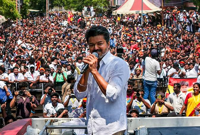 "பிரதமர் கனவில் விஜய்": உடையும் தவெக - காங்கிரஸ் கூட்டணி? - மூத்த பத்திரிகையாளர் தராசு ஷியாம் அதிரடி அலசல்!