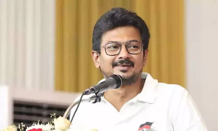 உதயநிதி ஸ்டாலின் கைது பின்னணி: 9 பிரிவுகளும் அரசியல் விவாதமும் – ஓர் சிறப்பு அலசல்