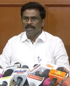 அம்பேத்கர் அயலக உயர்கல்வி திட்ட நிதி தாமதம்: தவெக அரசு மீது திமுக சார்பில் சட்டமன்ற உறுப்பினர் பரந்தாமன் கடுமையான குற்றச்சாட்டு 