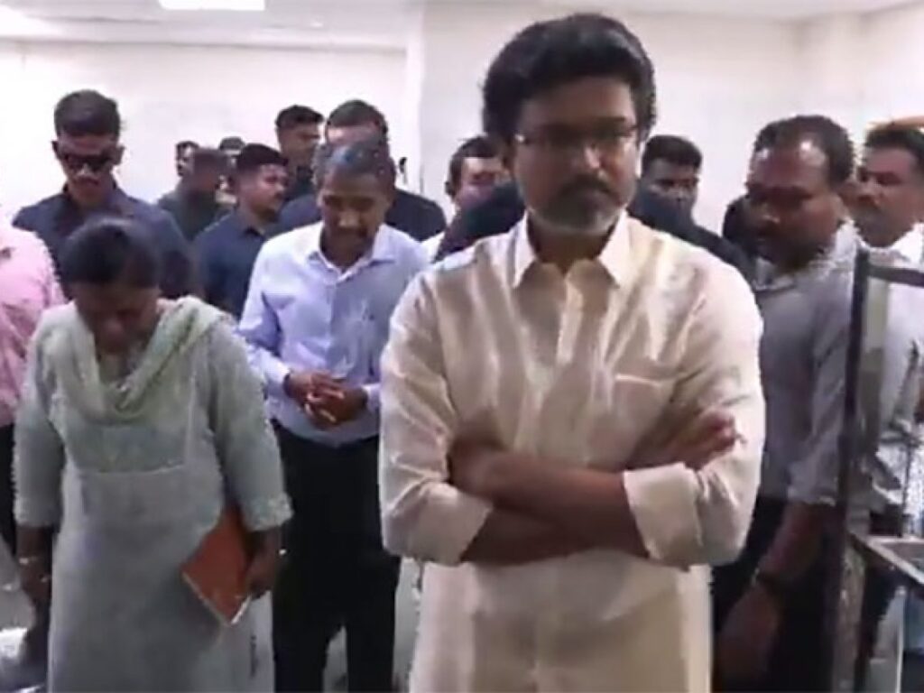 வெளிநாடு வாழ் மாணவர்களுக்கு ₹131 கோடி உதவித்தொகை: சமூக நீதித்துறை அமைச்சர் வன்னியரசு அறிவிப்பு!