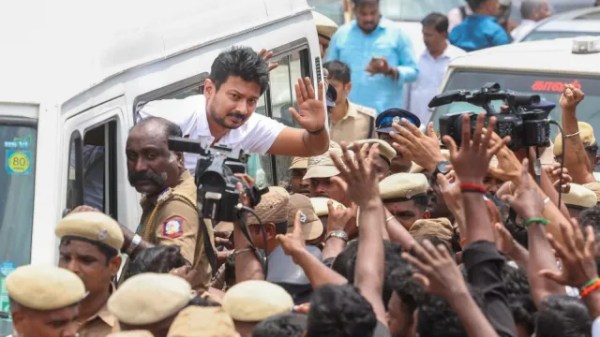 காவேரி விவகாரம் முதல் தொகுதி மறுசீரமைப்பு வரை: அரசியல் அதிகாரமும் நிர்வாகச் சிக்கல்களும் - ஐஏஎஸ் அதிகாரி பாலசந்திரன் விளக்கம்!