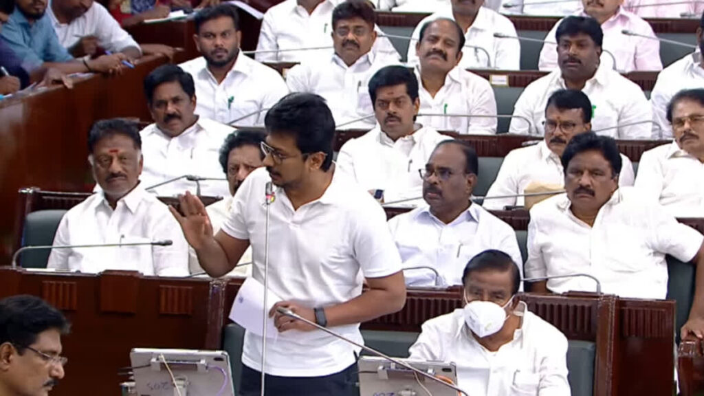 "ராகுல் வர்றாருனு தெரிஞ்சதும் விஜய் எஸ்கேப்!".. வைகோ விழா சீக்ரெட்.. பின்னணியை உடைத்த வல்லம் பஷீர்!