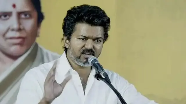விவசாயிகள், ஆசிரியர்களுக்கு குட் நியூஸ்! கடந்த ஆட்சியில் போடப்பட்ட அத்தனை வழக்குகளும் ரத்து.. முதல்வர் விஜய் திடீர் முடிவு பின்னணி என்ன?