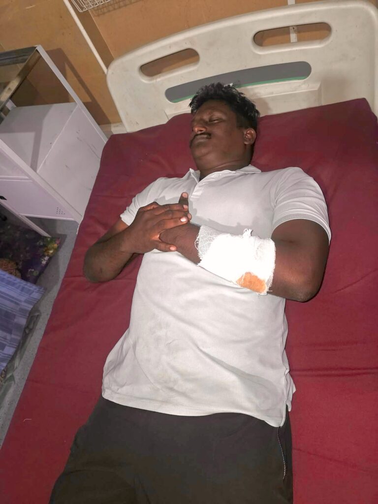 பொன்னேரி அரசு மருத்துவமனையில் பயங்கரம்: பெண் ஊழியர் மீது பெட்ரோல் ஊற்றி எரித்த நபர் போலீசாரால் சுட்டுப் பிடித்தது எப்படி?