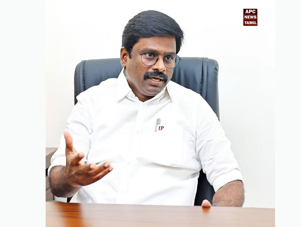 "மரகதம் குமரவேலை அருகில் வைத்துக்கொண்டு ஊழலைப் பற்றி விஜய் பேசலாமா?": திமுக வேட்பாளர் பரந்தாமன் கடும் தாக்கு!