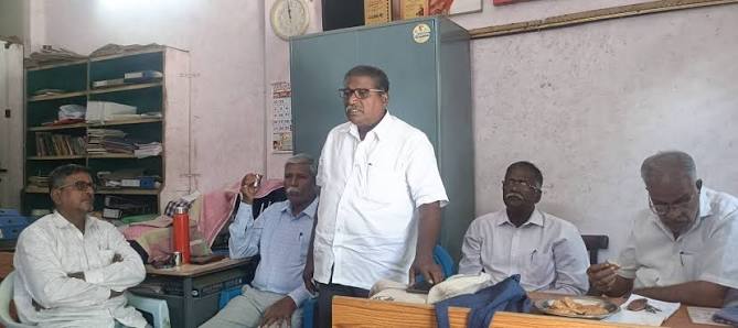 வாழ்வாதாரத்தைப் பாதுகாக்க வலியுறுத்தி செப். 18-ல் தலைமைச் செயலகம் நோக்கி பேரணி: தமிழ்நாடு சாலையோர வியாபாரிகள் சம்மேளனம் அறிவிப்பு!