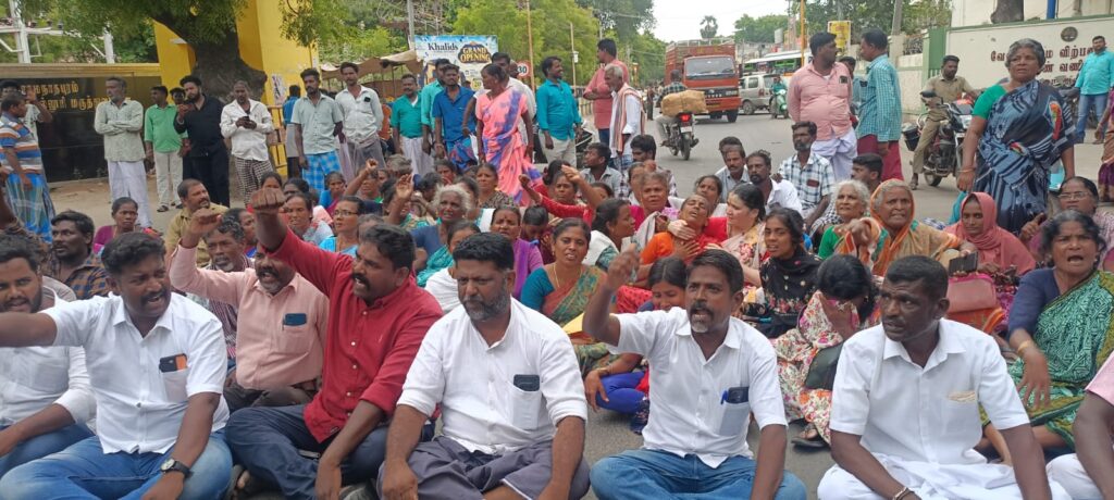 ராமநாதபுரம் அருகே ஏர்வாடியில் அதிர்ச்சி: மர்மமான முறையில் இருவர் சடலமாக மீட்பு - உறவினர்களின் திடீர் சாலை மறியலால் பரபரப்பு!