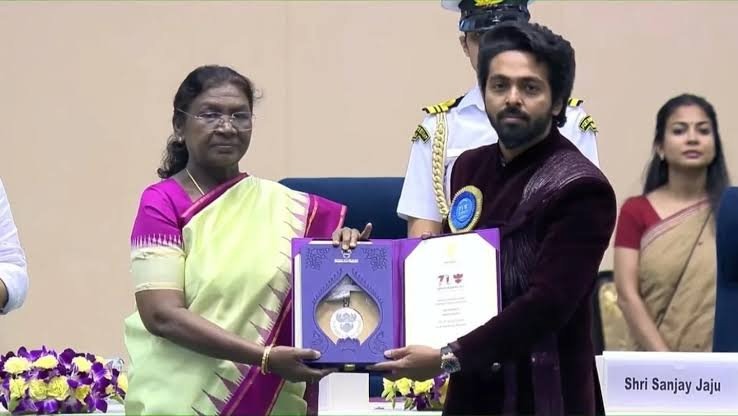 அமரன்' படத்திற்காக சிறந்த பின்னணி இசைக்கான தேசிய விருதைப் பெற்றார் இசையமைப்பாளர் ஜி.வி. பிரகாஷ் குமார்!