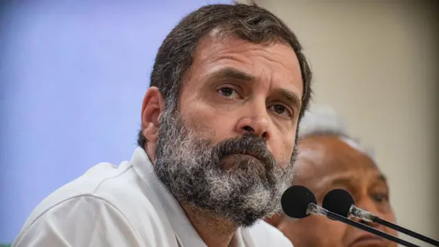 “பாஜகவின் கைப்பாவையாக மாறினார் விஜய்! ராகுல் காந்திக்குக் கிடைத்த வரலாற்றுப் பரிசு!” – திமுக சிறுபான்மை நலன் துணைத்தலைவர் அலிமல் புகாரி சாடல்!
