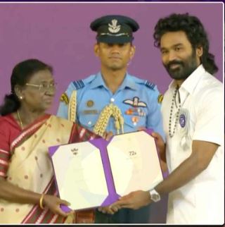 'கேப்டன் மில்லர்' படத்திற்காகச் சிறப்பு தேசிய விருதைக் குடியரசுத் தலைவரிடம் பெற்றார் நடிகர் தனுஷ்!