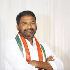 தெலுங்கானா சட்டமன்றத்தில் சோகம்: அதிகாரிக்கு அமைச்சர் முதலுதவி அளித்தும் பலனின்றி மாரடைப்பால் மரணம்!