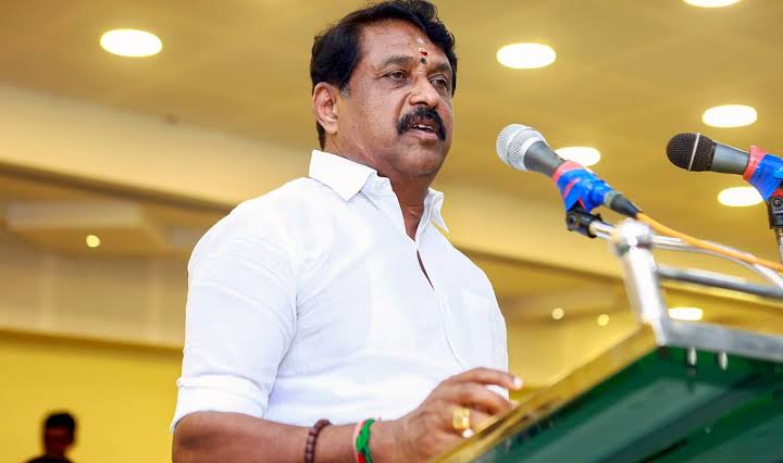 "இடைத்தேர்தலில் அதிமுக வேட்பாளர்கள் வெற்றி பெற வேண்டும்": பா.ஜ.க தொண்டர்களுக்கு நயினார் நாகேந்திரன் அழைப்பு!