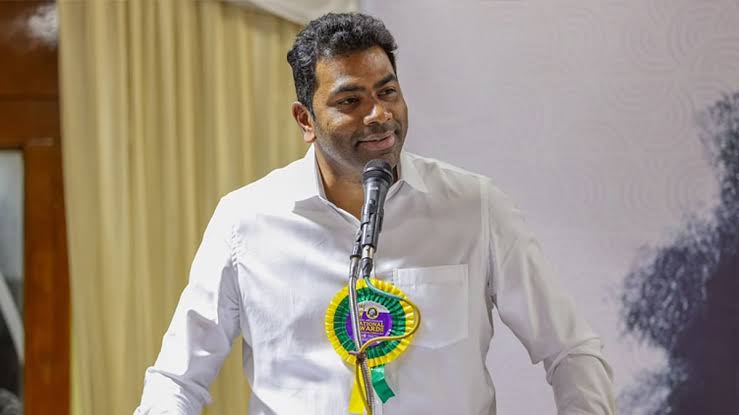 அமைதியாக இருந்து மாஸ்டர் பிளான் போடும் ஆதவ் அர்ஜுனா! தேசிய அரசியலில் அரங்கேறும் திடுக்கிடும் ரகசியங்கள்!