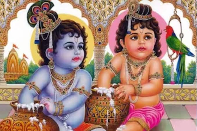 கிருஷ்ண ஜெயந்தி அன்று அதிர்ஷ்டம் பெற நெய்வேத்தியமாக வைத்து வணங்க வேண்டிய பொருட்கள்: ஆன்மீகத் தகவல்கள்!