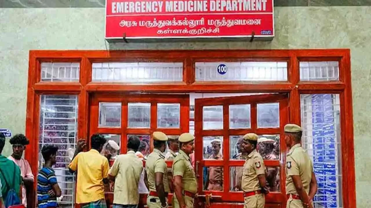 கள்ளக்குறிச்சி விஷச்சாராயப் பலி: “அதிகாரிகளின் அலட்சியமே 67 பேர் சாவுக்குக் காரணம்!” – கோகுல்தாஸ் ஆணையம் அதிரடி அறிக்கை!