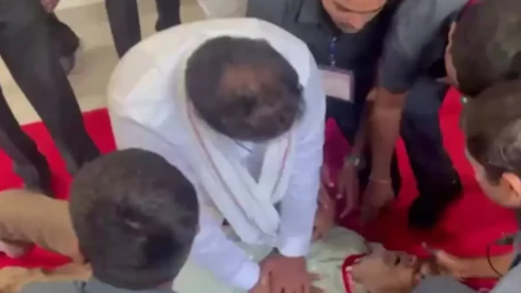 தெலுங்கானா சட்டமன்றத்தில் சோகம்: அதிகாரிக்கு அமைச்சர் முதலுதவி அளித்தும் பலனின்றி மாரடைப்பால் மரணம்!