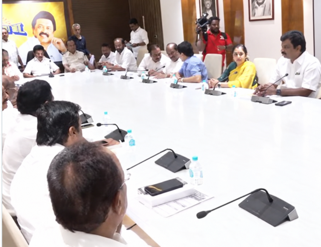 மு.க.ஸ்டாலின் தலைமையில் திமுக எம்.பி.க்கள் கூட்டம்: தலைமைத் தேர்தல் ஆணையர் ராஜினாமா, SIR விவகாரம் குறித்து ஆலோசனை!