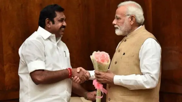 அரசாங்க தலைவராக 25 ஆண்டுகள் பணியாற்றிய பிரதமர் மோடிக்கு வாழ்த்துகள் – ஈபிஎஸ்