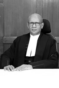தவெகவைப் பாராட்டிப் பேசவில்லை; சமூக வலைதளத் தவறான பிரச்சாரத்தால் வழக்கிலிருந்து விலகிய நீதிபதி சஞ்சய் குமார்!