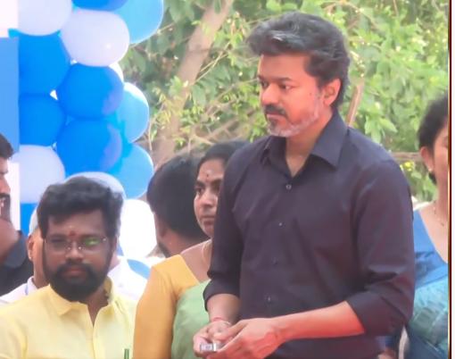 மாதவரம் ஆவின் வளாகத்தில் ரூ.2.23 கோடியில் கட்டப்பட்ட மத்திய ஆய்வக கட்டடம்: முதல்வர் விஜய் திறந்து வைத்தார்