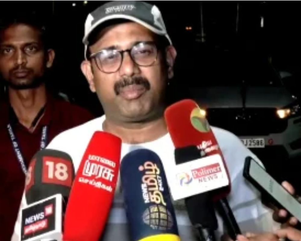 அதிகனமழை இருக்கும் எனக் கூறினோம்; ஆனால் இந்த அளவுக்கு எதிர்பார்க்கவில்லை” – சென்னை மாநகராட்சி ஆணையர் சமீரன் பேட்டி