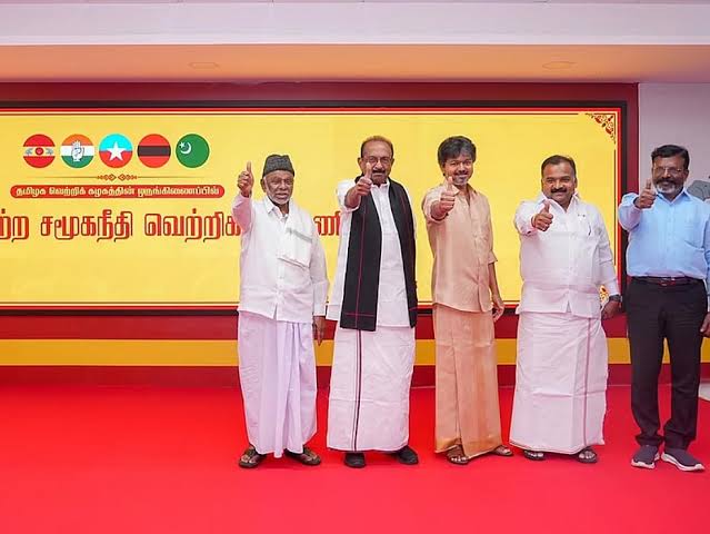 மதுராந்தகத்தில் இன்று தவெக கூட்டணிக் கட்சித் தலைவர்கள் பிரசாரம் – பைபாஸ் சாலை பகுதியில் பிரமாண்ட பொதுக்கூட்டத்திற்கு ஏற்பாடு!